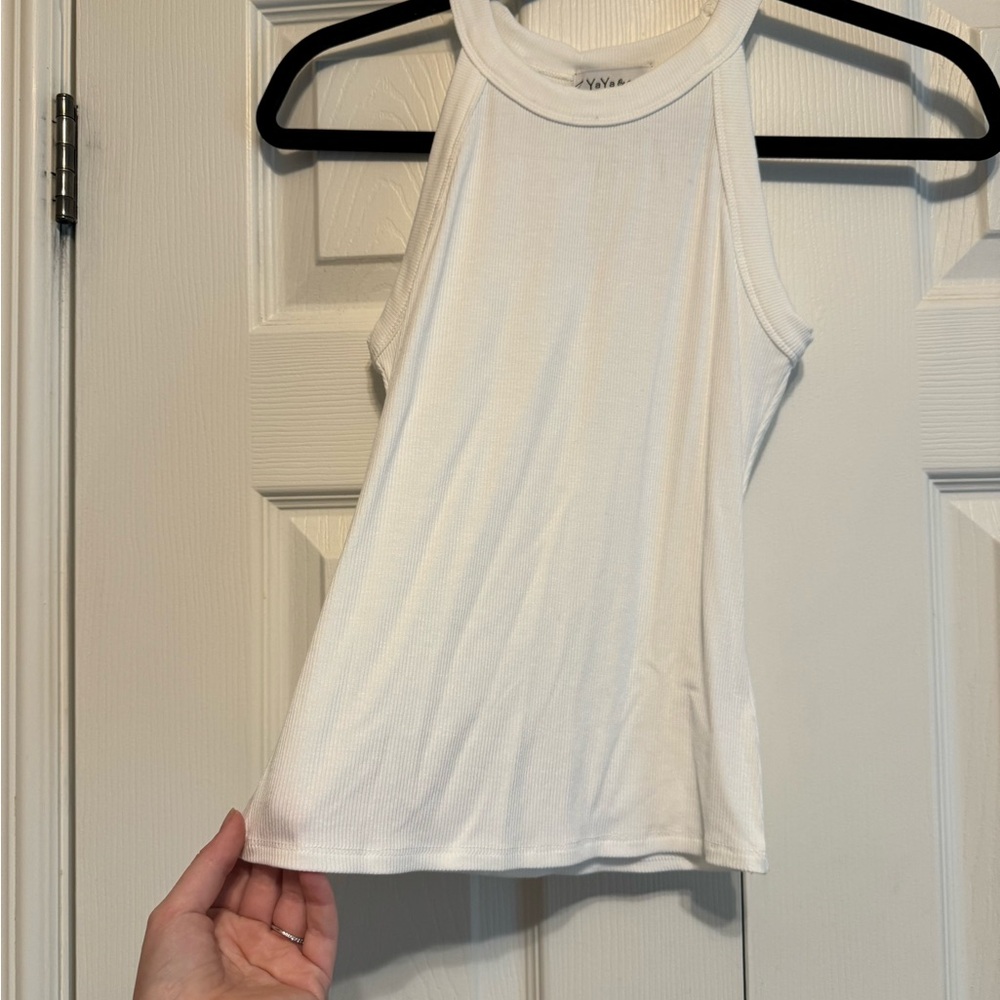 NWT Tank - Picture 2 of 3